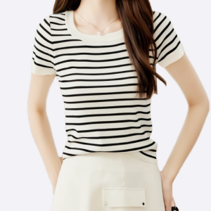 Summer New Youth Aging Black and White Stripes U Collar short sleeved shirt T T-shirt