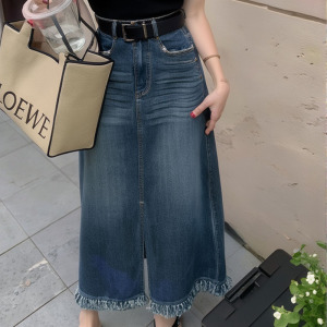 2025 New retro fringed high waisted waist covering for slimming effect A Half length skirt with Chinese characters