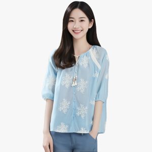 Summer new embroidered seven quarter sleeve sun protection shirt for women,  loose fit bf Lazy style lace up tassel top