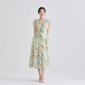 Wishing Elf Series｜Lace lotus leaf V Collarless Heavy duty Dress