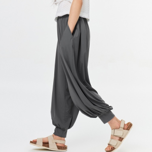 Girls can wear mosquito proof pants with a cool and loose fit,  while adults can wear ankle binding pants