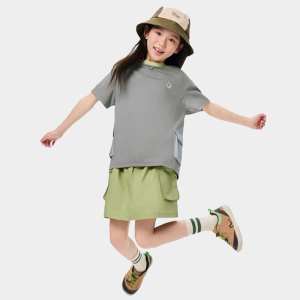 Children's short sleeved summer collection T Round neck pocket sports and casual half sleeve shirt