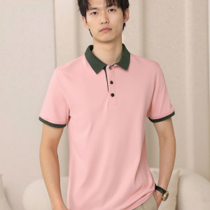 青年男士运动风 POLO 衫,  活力满满,  挥洒汗水