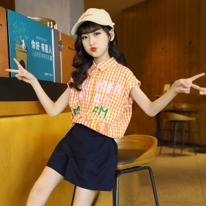 复古翻领宽松格子印花短袖衬衫女夏新款