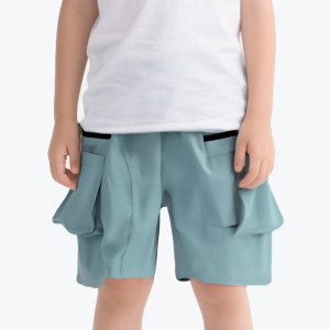 Children's shorts summer new style for boys and girls,  child labor clothing,  big pocket shorts,  stylish five quarter pants trend