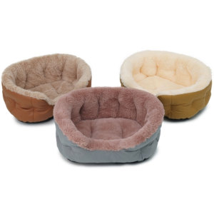 Scene person sofa nest