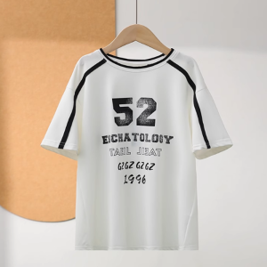 Girls' summer new short sleeved shorts two-piece set Korean version for children's casual wear