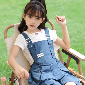 Summer outfit new mid size children's stylish casual solid color short sleeved shirt T