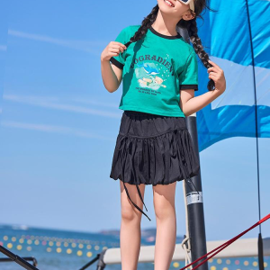 Girl's short sleeved shirt T Summer thin parent-child clothing new style for children's shirts