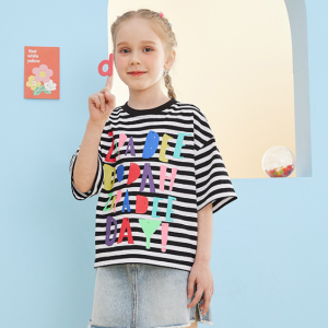 Summer New Product:  Children's Rainbow Alphabet T Cotton short shirt t Casual striped trend